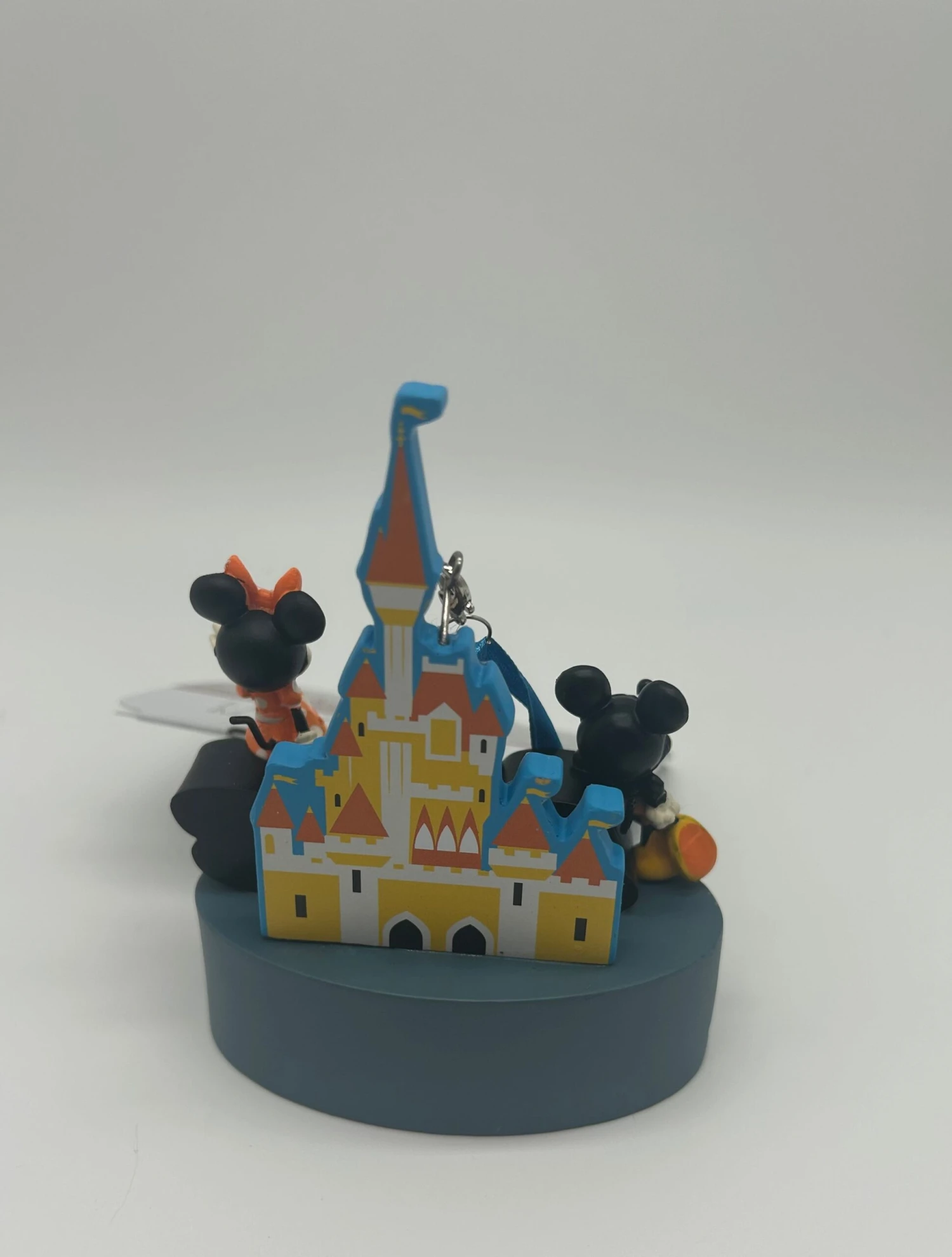 Disney Walt Disney World 2023 Mickey Minnie Light Up Christmas Ornament New Tag 2 Disney Walt Disney World 2023 Mickey Minnie Light Up Christmas Ornament New Tag - Image 2