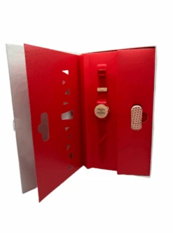 Swatch Peanse Moi Hearts Valentine Watch Limited Edition New With Box