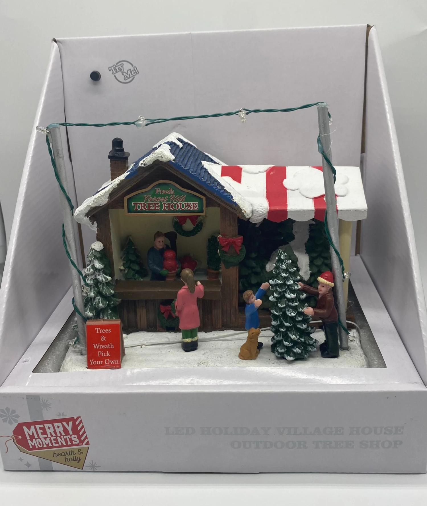 Merry Moments Led Lighted Christmas Holiday Village Tree House New With Box 1 Merry Moments Led Lighted Christmas Holiday Village Tree House New With Box